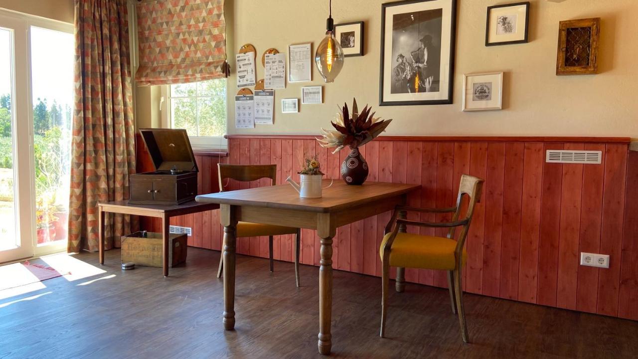 アルジェズール Sussurros Do Monte Bed & Breakfast エクステリア 写真